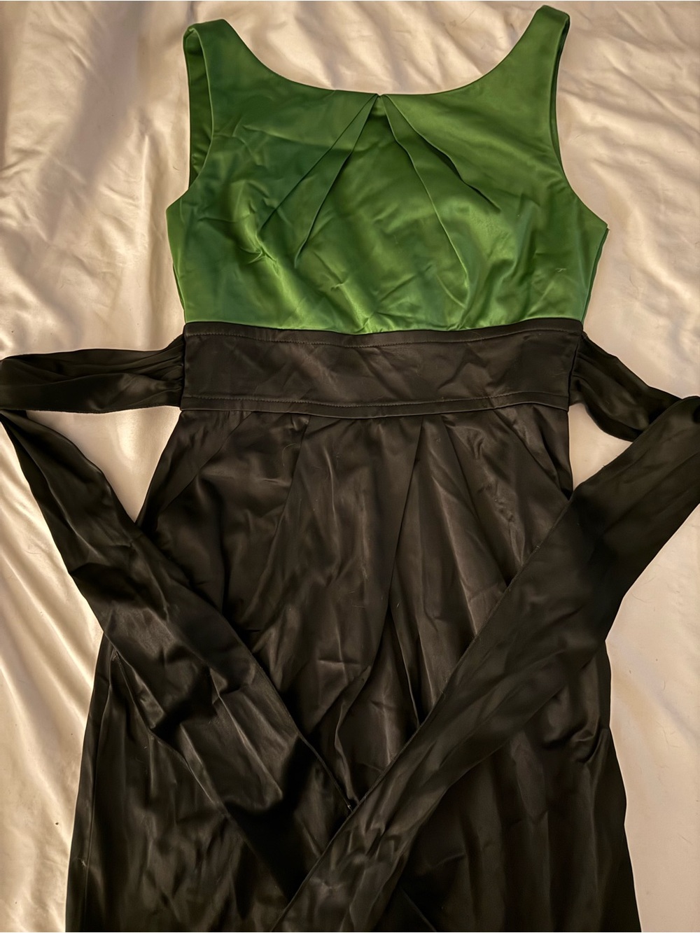 Green and Black Sleeveless Mini Dress with Waist Sash